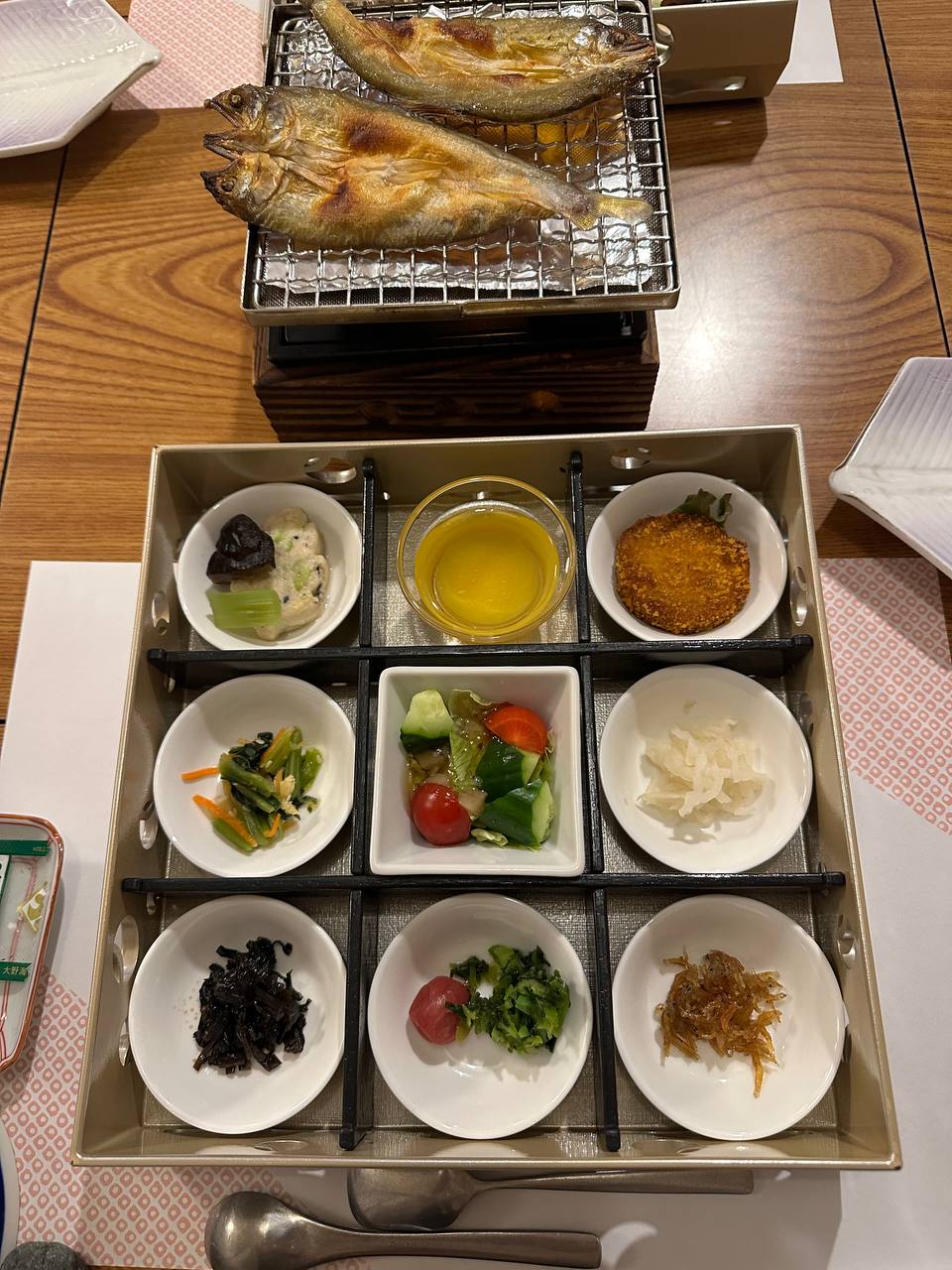 大步危峽曼納卡飯店晚餐