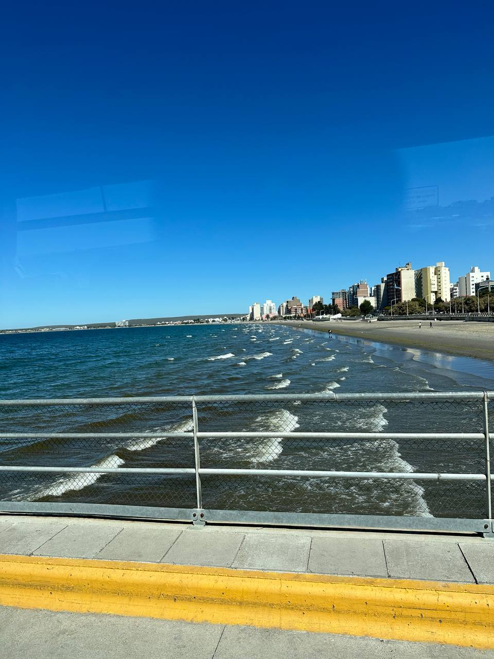 上南極旅遊巴中途