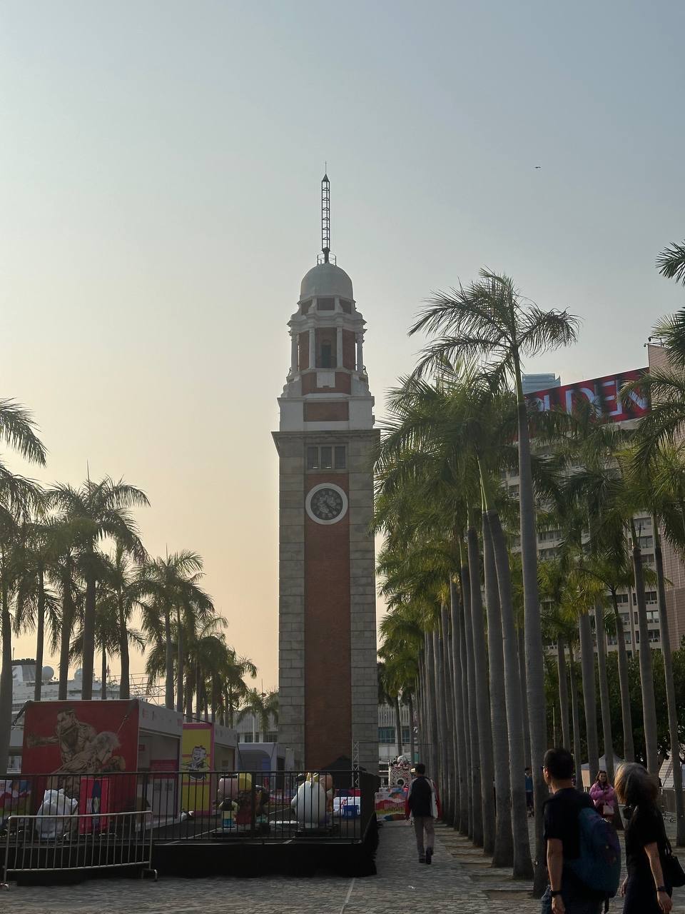 尖沙咀海旁的鐘樓