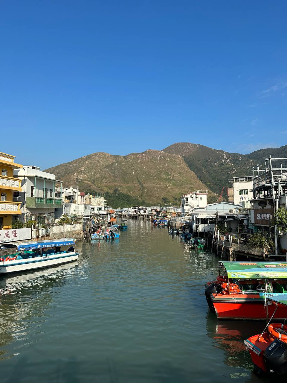 大澳街市街吊橋景觀